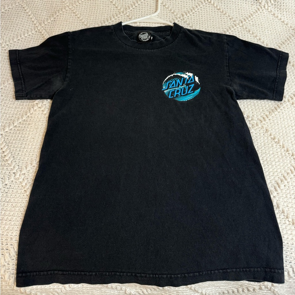 Santa Cruz black tee shirt with blue ocean wave; small